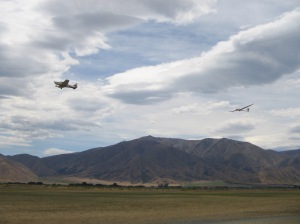 Gliding at Omarama in Central Otago, wild beauty and wonderful cloud formations